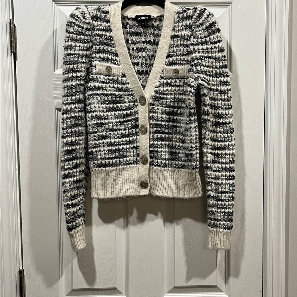 Express Women’s Off White And Gray Space Dye Weave Button-Up Cardigan. Size S